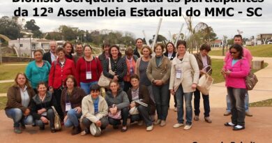 28 mulheres de Palmitos participaram da Assembleia