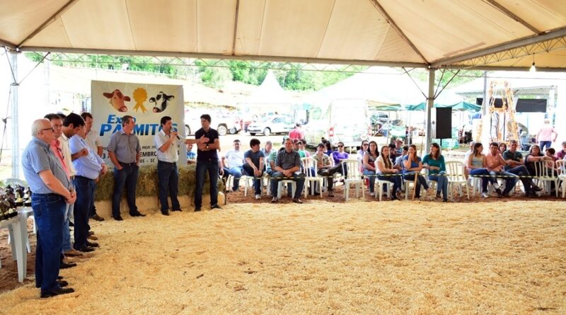 A abertura do evento aconteceu na pista de julgamento